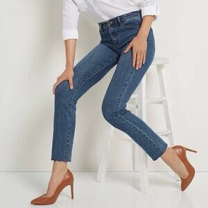 GUC New York & Company High-Waisted Straight-Leg Jeans - Medium Wash. Size 10